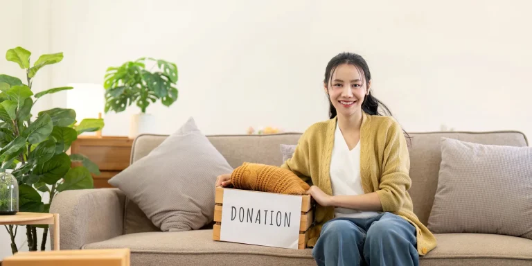 Donate gently used furniture in Bradenton to Goodwill Manasota | furniture donations in bradenton