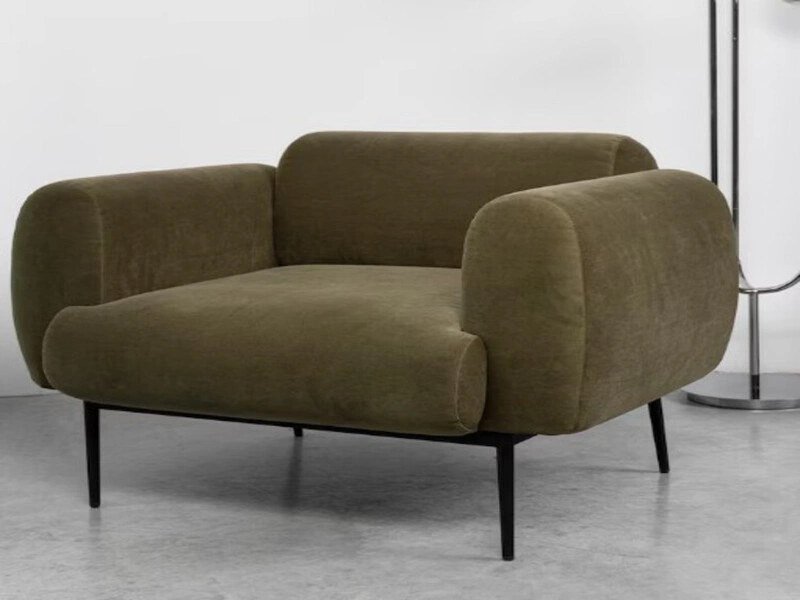 Volunteer collecting furniture donations in Boynton Beach